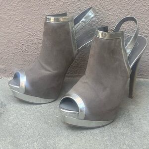 Elegant Silver and Gray Women's Heels